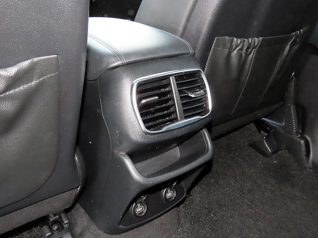 Hyundai Santafe — photo 17