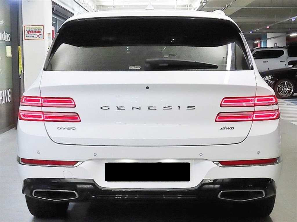 Genesis GV80 — photo 05