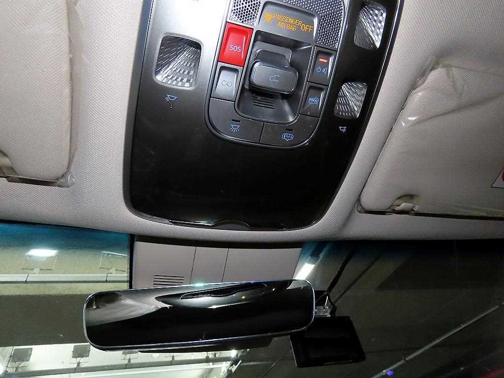 Genesis GV80 — photo 13