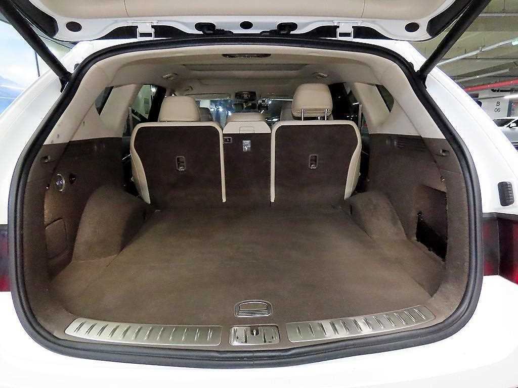Genesis GV80 — photo 15