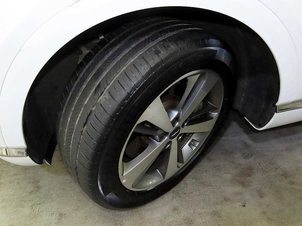 Genesis GV80 — photo 20