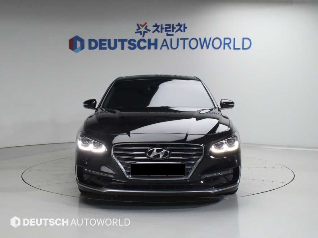 Hyundai Grandeur — photo 03