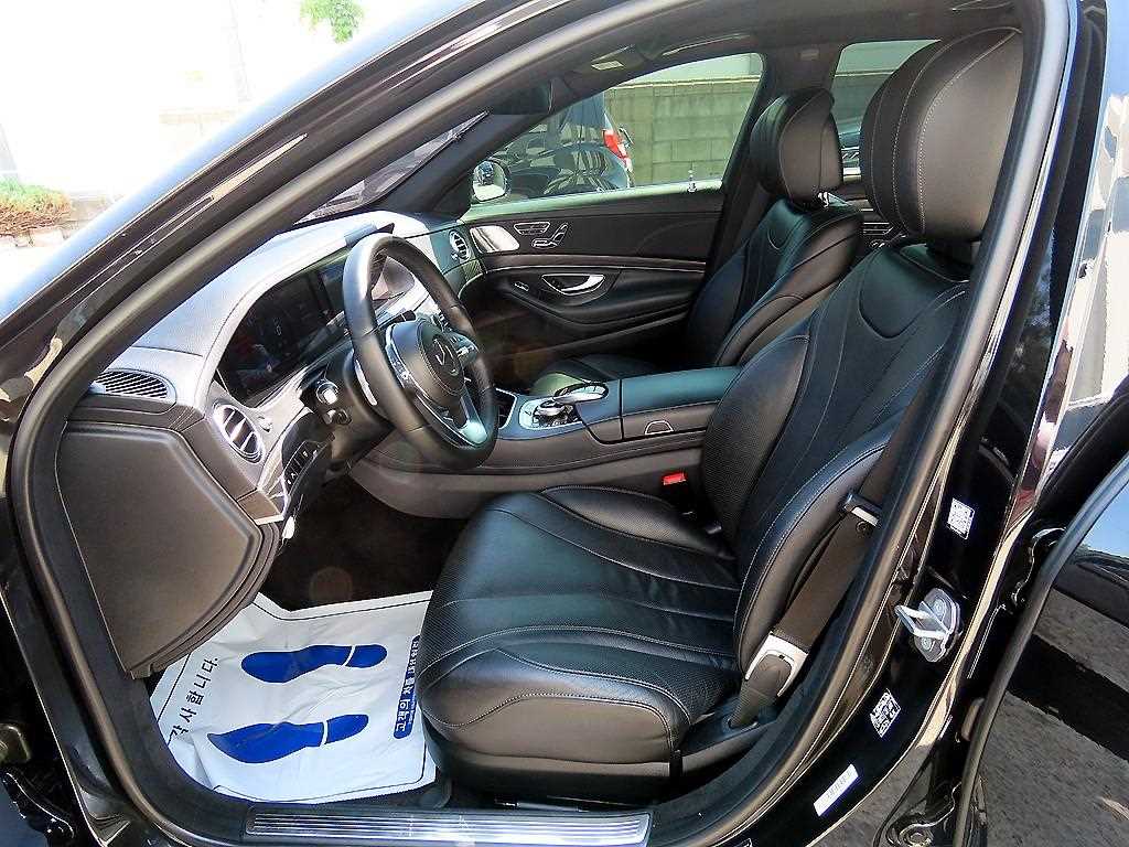 Mercedes-Benz S-Class — photo 05