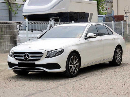 Mercedes-Benz E-Class — photo 02