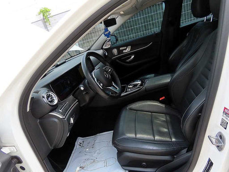Mercedes-Benz E-Class — photo 05