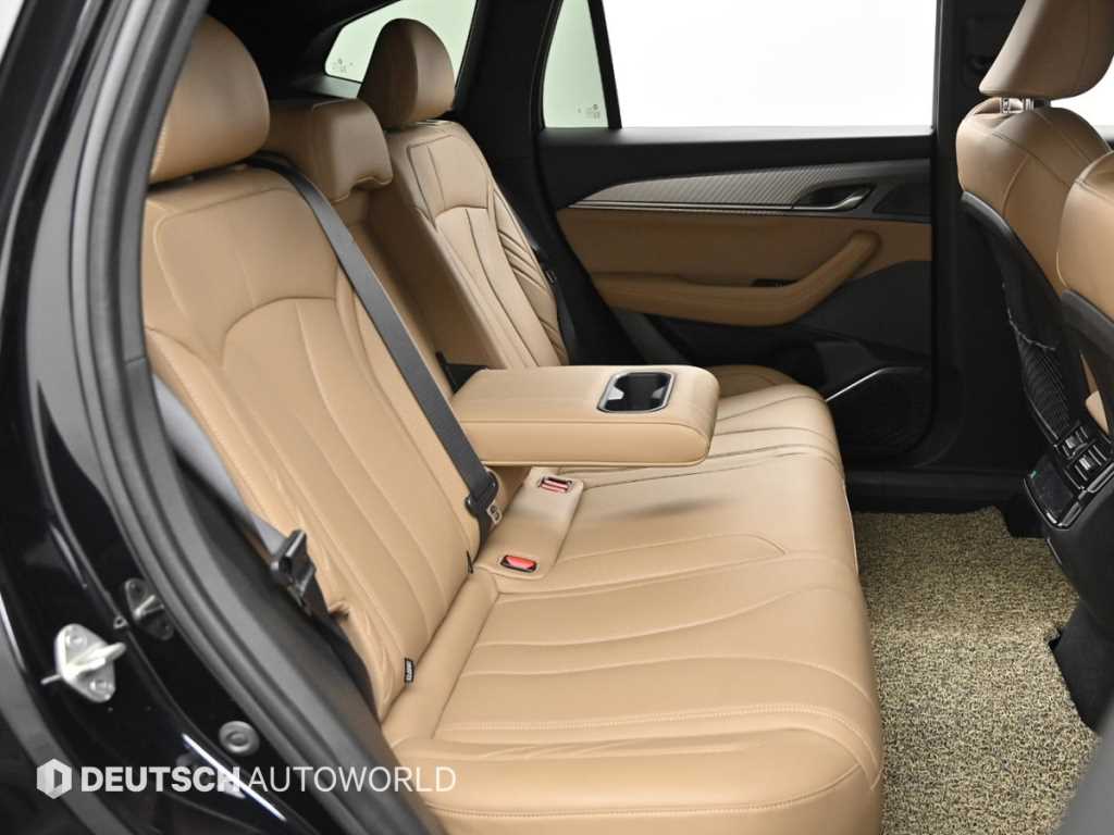 RENAULT Grand Koleos — photo 12