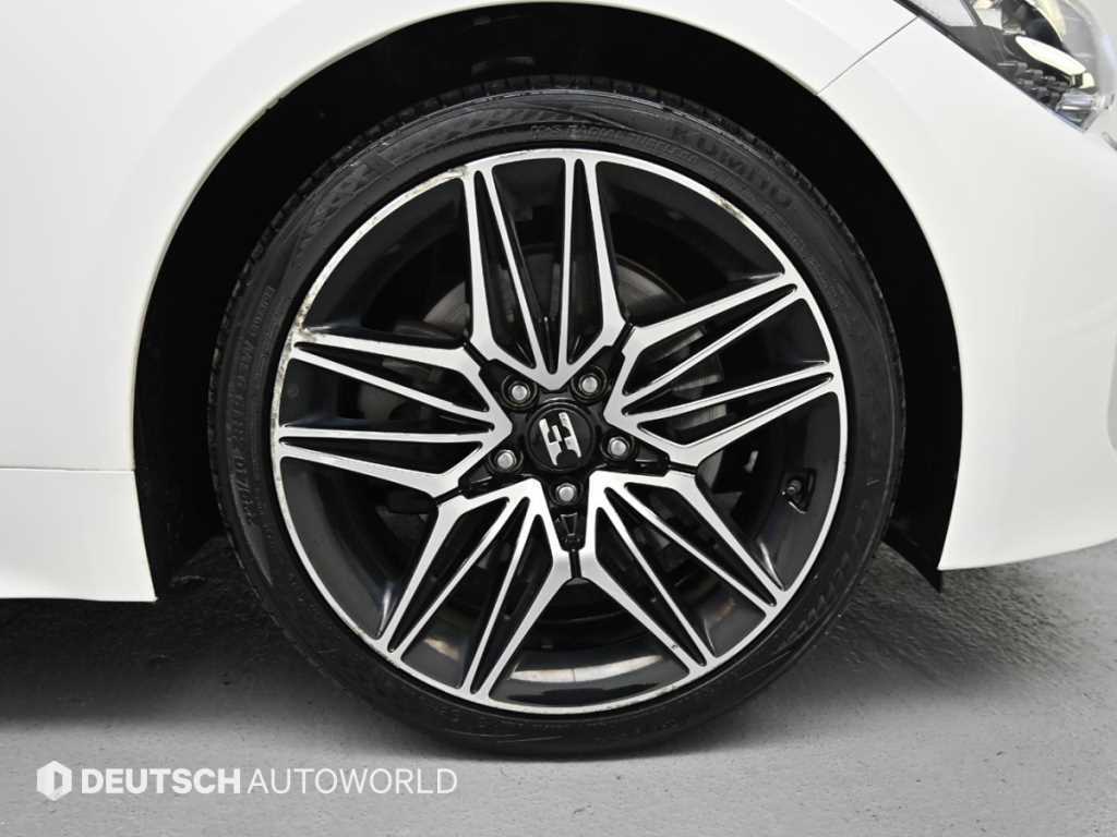 Kia Stinger — photo 05