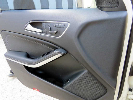 Mercedes-Benz GLA-Class — photo 11
