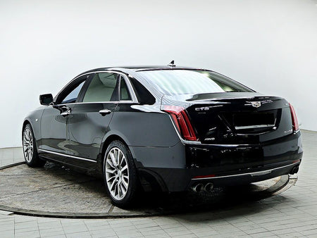 Cadillac CT6 — photo 04