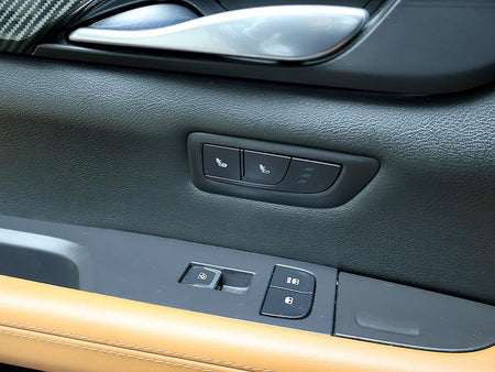 Cadillac CT6 — photo 17