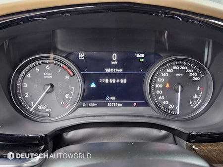 Cadillac XT6 — photo 08
