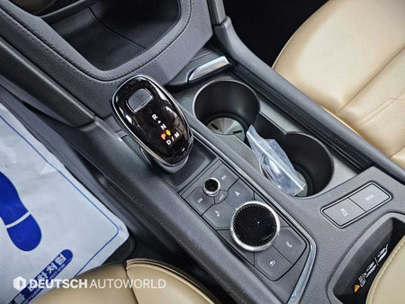 Cadillac XT6 — photo 09