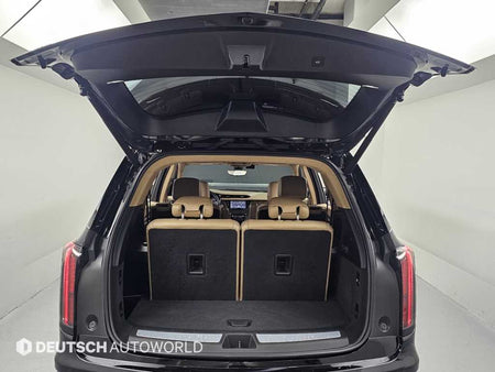 Cadillac XT6 — photo 19