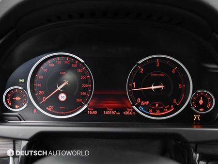 BMW X5 — photo 08