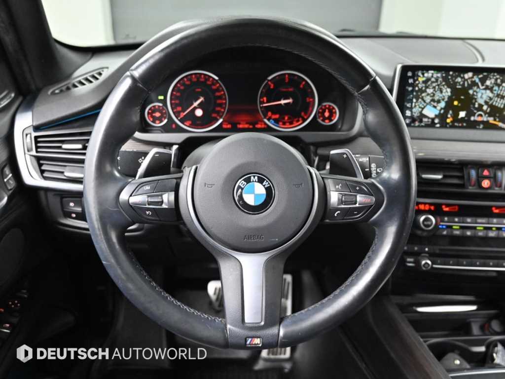 BMW X5 — photo 13