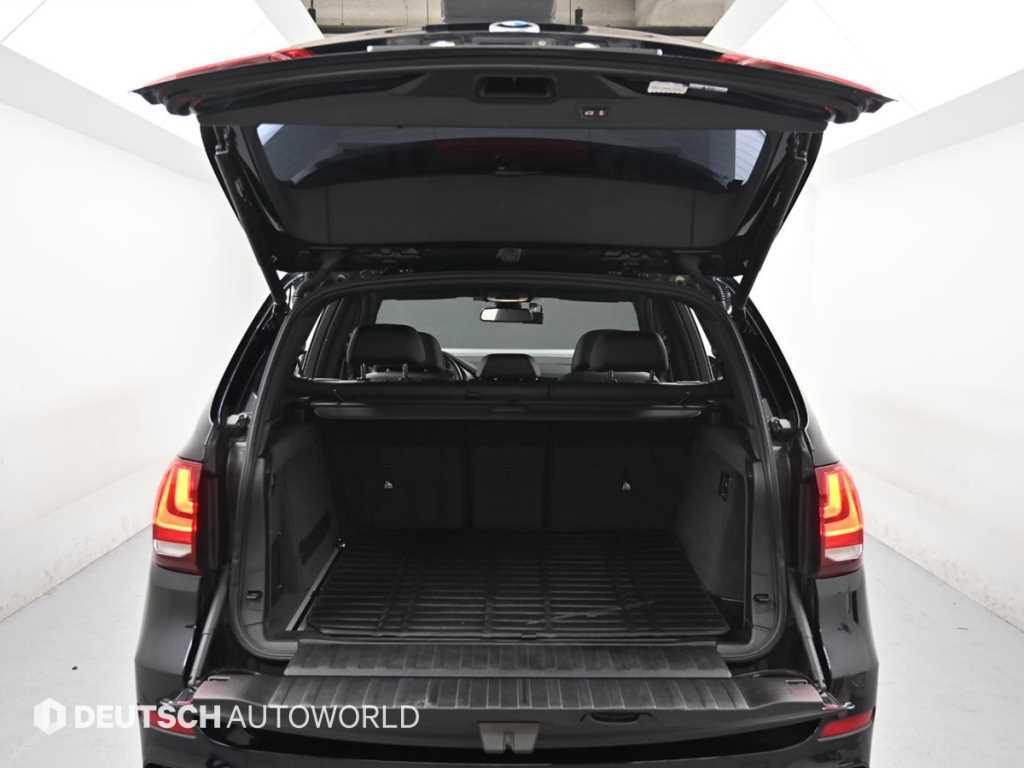 BMW X5 — photo 19