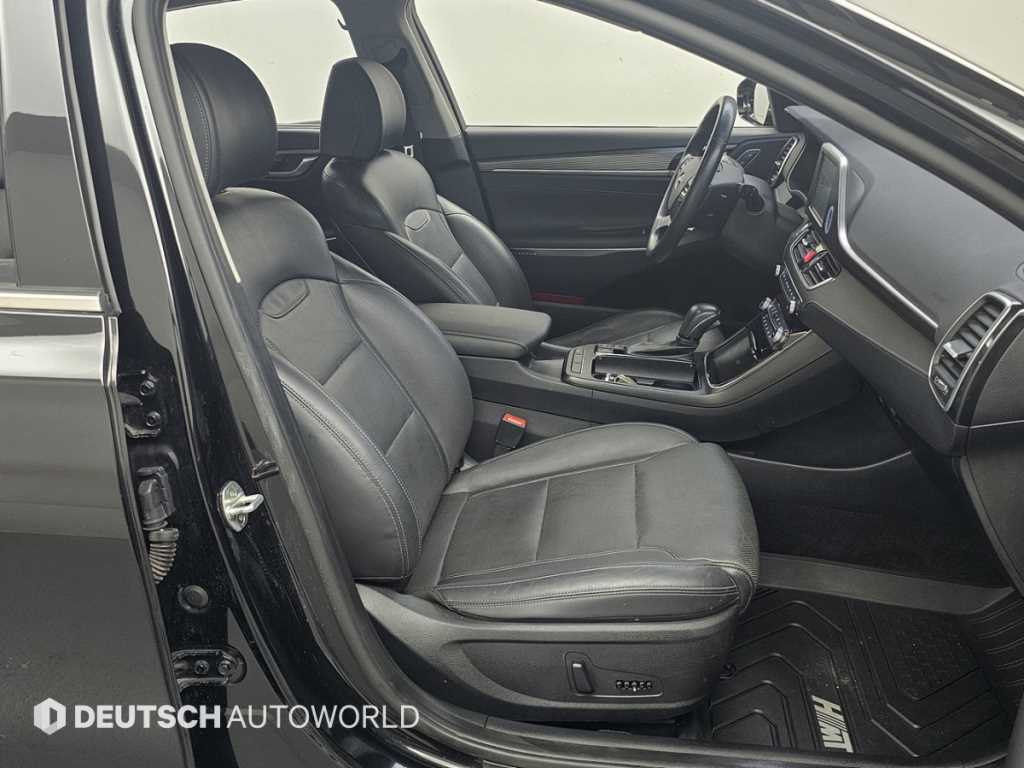 Hyundai Grandeur — photo 10