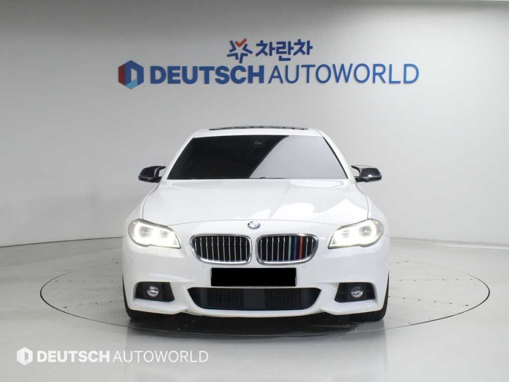 BMW 5-Series — photo 03