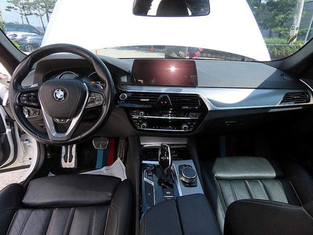 BMW 5-Series — photo 07