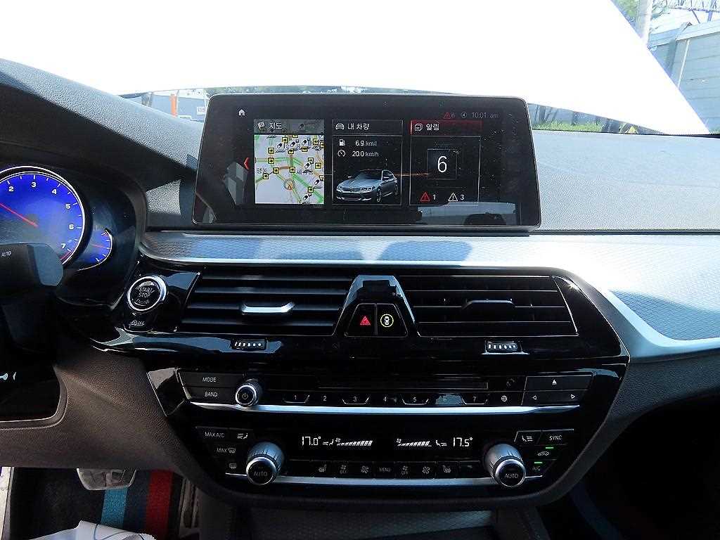 BMW 5-Series — photo 14