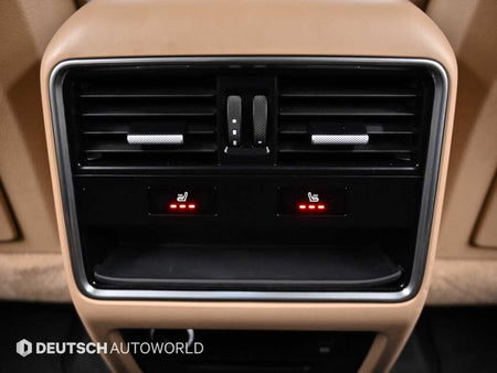 Porsche Cayenne — photo 16