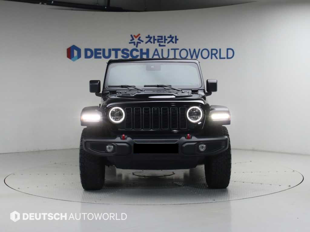 Jeep Wrangler — photo 03