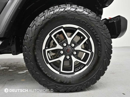 Jeep Wrangler — photo 05