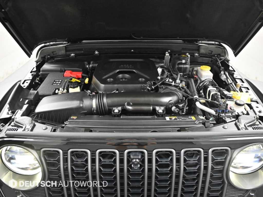 Jeep Wrangler — photo 06