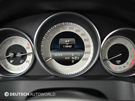 Mercedes-Benz E-Class — photo 08