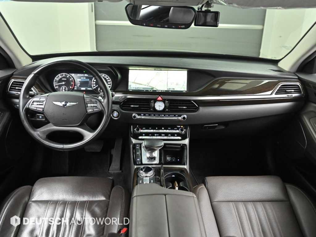 Genesis EQ900 — photo 07