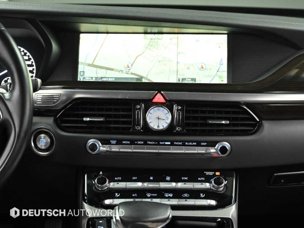 Genesis EQ900 — photo 14