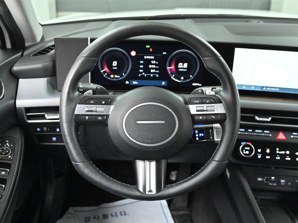 Hyundai Sonata — photo 12