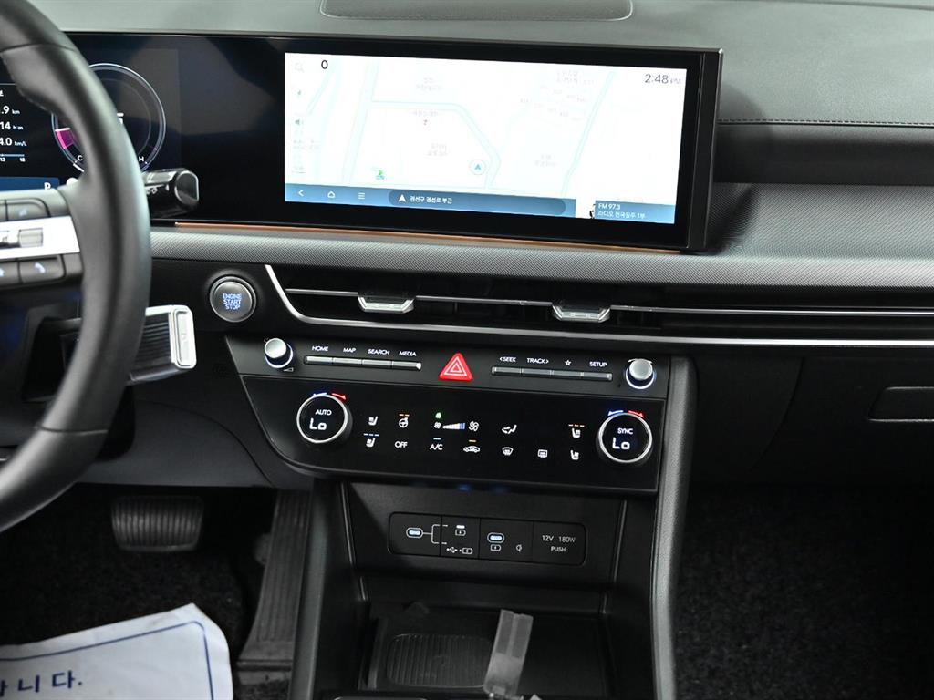 Hyundai Sonata — photo 13