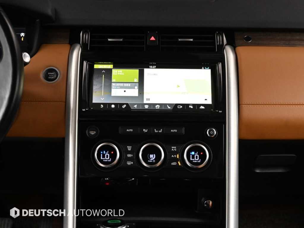 Land Rover Discovery — photo 14