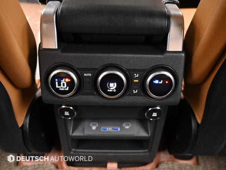 Land Rover Discovery — photo 16