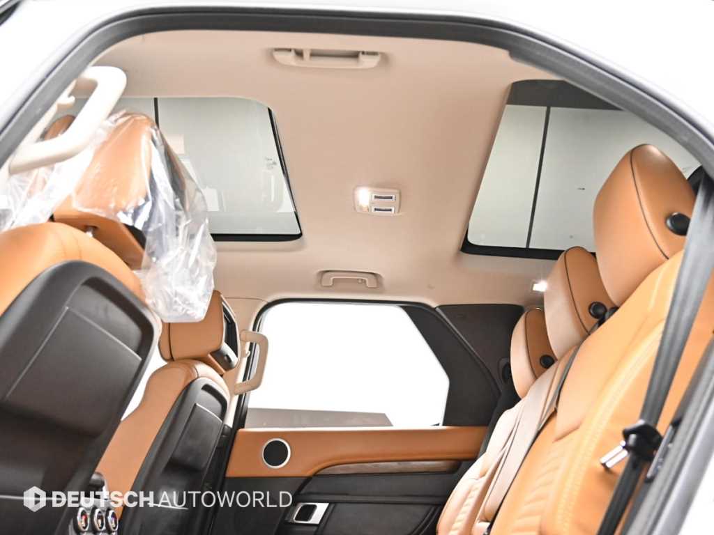 Land Rover Discovery — photo 18