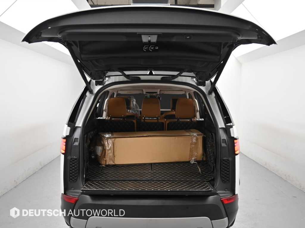 Land Rover Discovery — photo 19