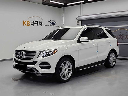 Mercedes-Benz GLE-Class — photo 01