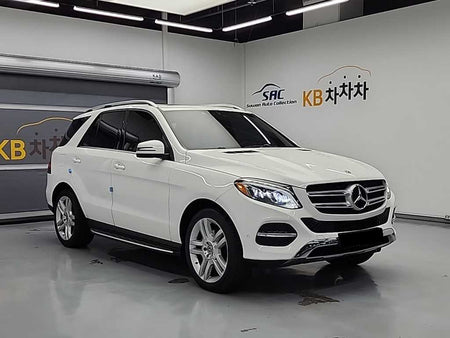 Mercedes-Benz GLE-Class — photo 04