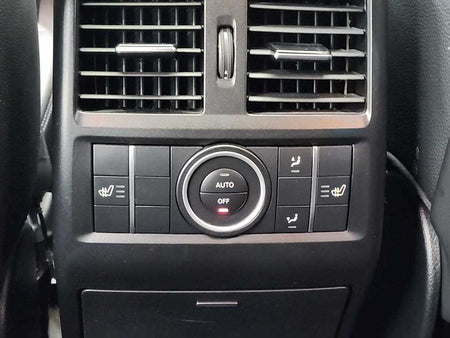 Mercedes-Benz GLE-Class — photo 13