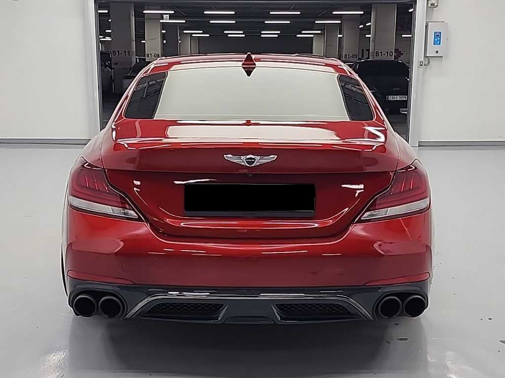Genesis G70 — photo 04