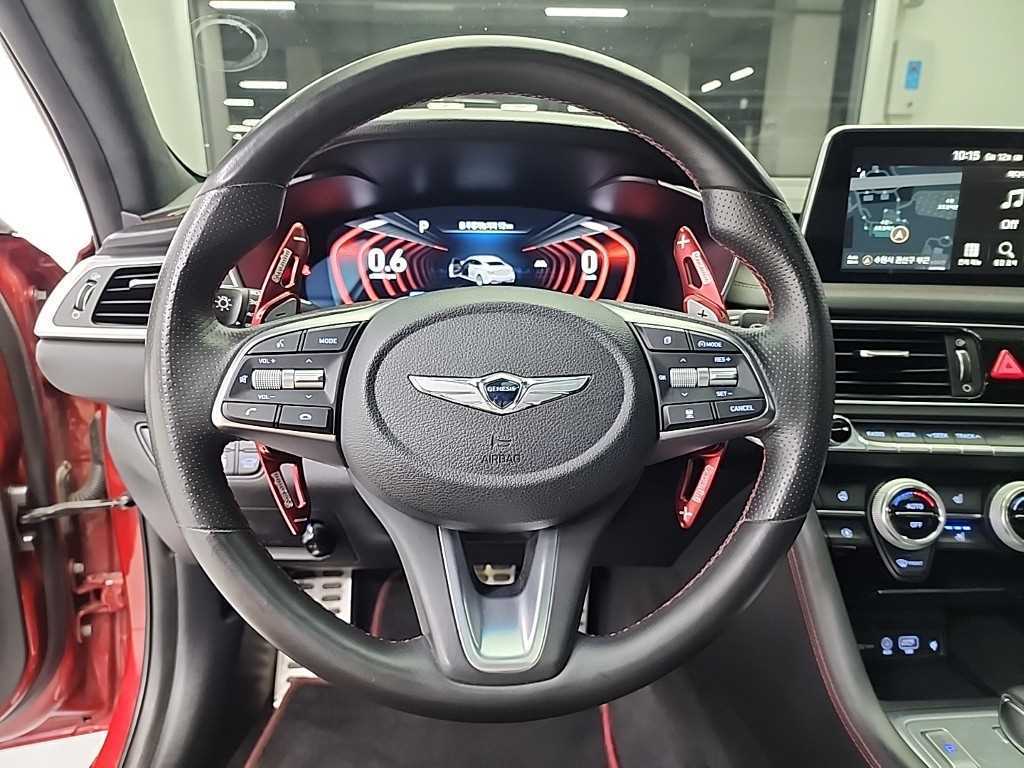 Genesis G70 — photo 10