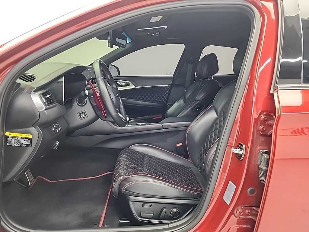 Genesis G70 — photo 12