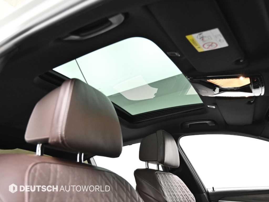 BMW 5-Series — photo 18