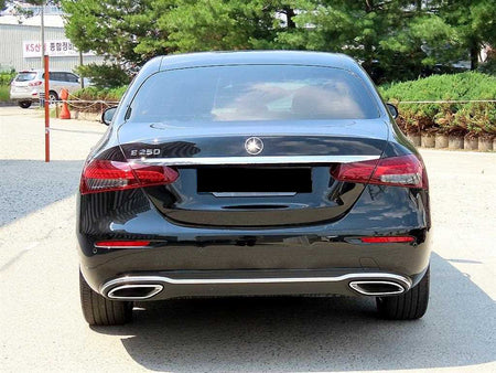 Mercedes-Benz E-Class — photo 04