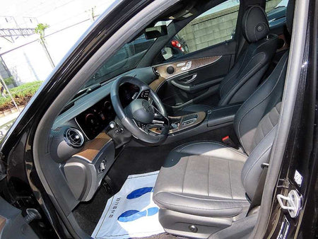 Mercedes-Benz E-Class — photo 05