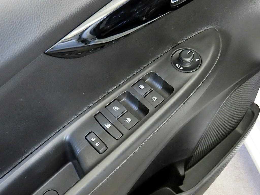 CHEVROLET Spark — photo 13