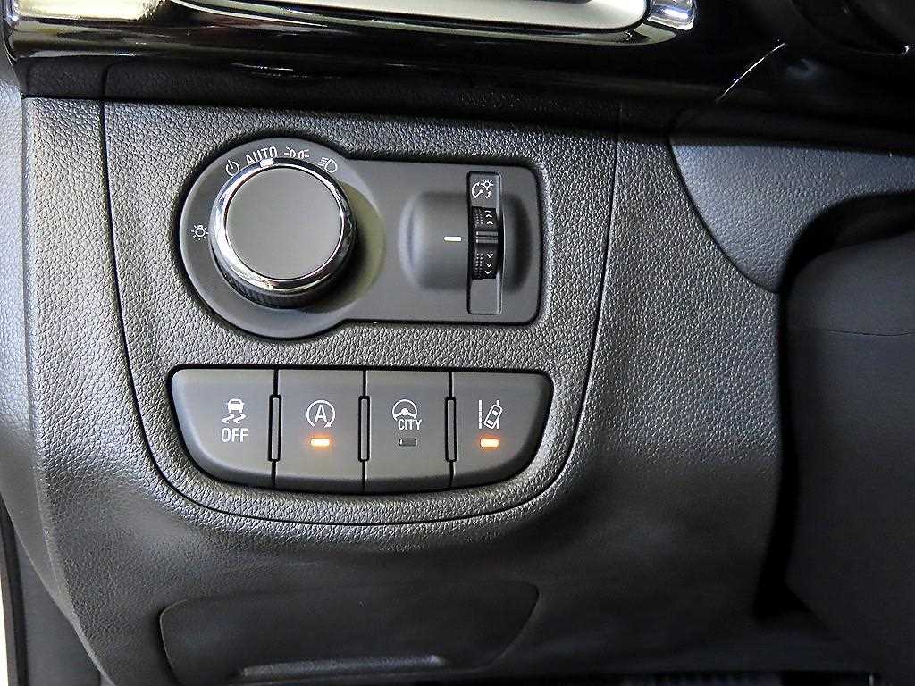 CHEVROLET Spark — photo 14