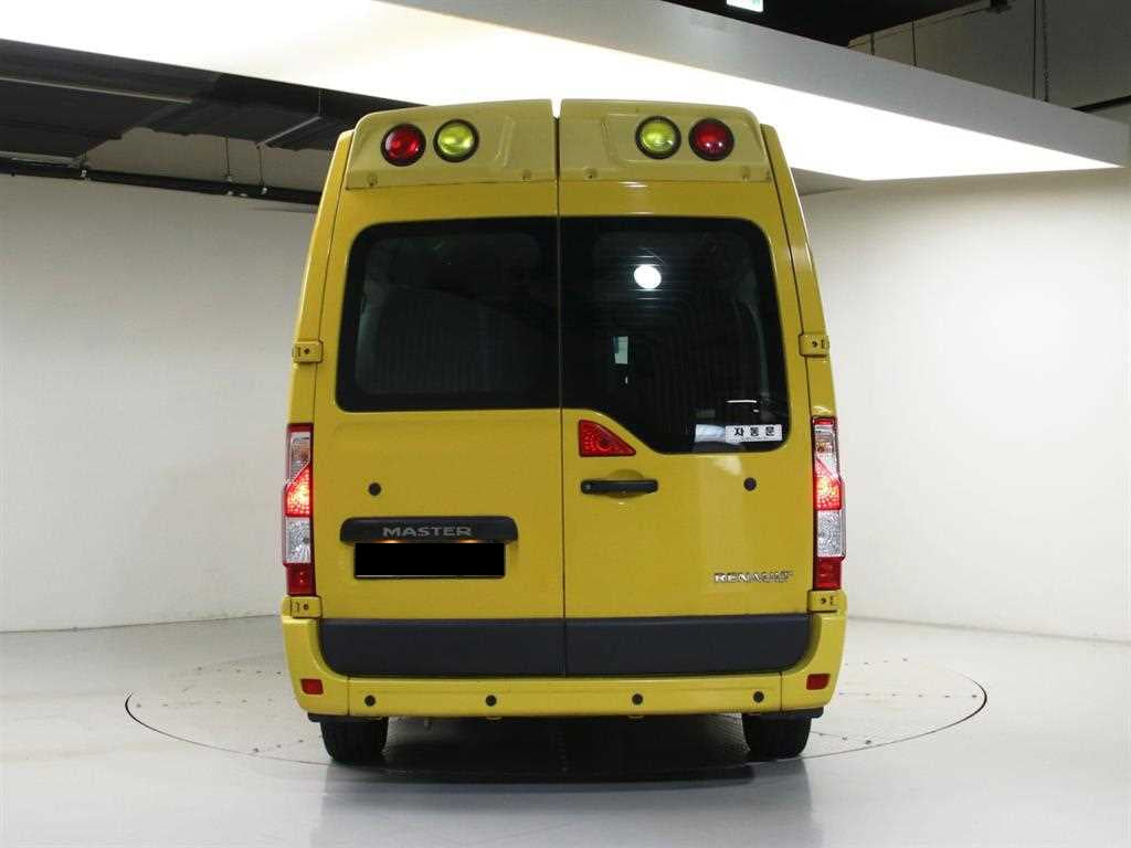 RENAULT Master — photo 05