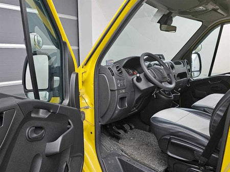 RENAULT Master — photo 12
